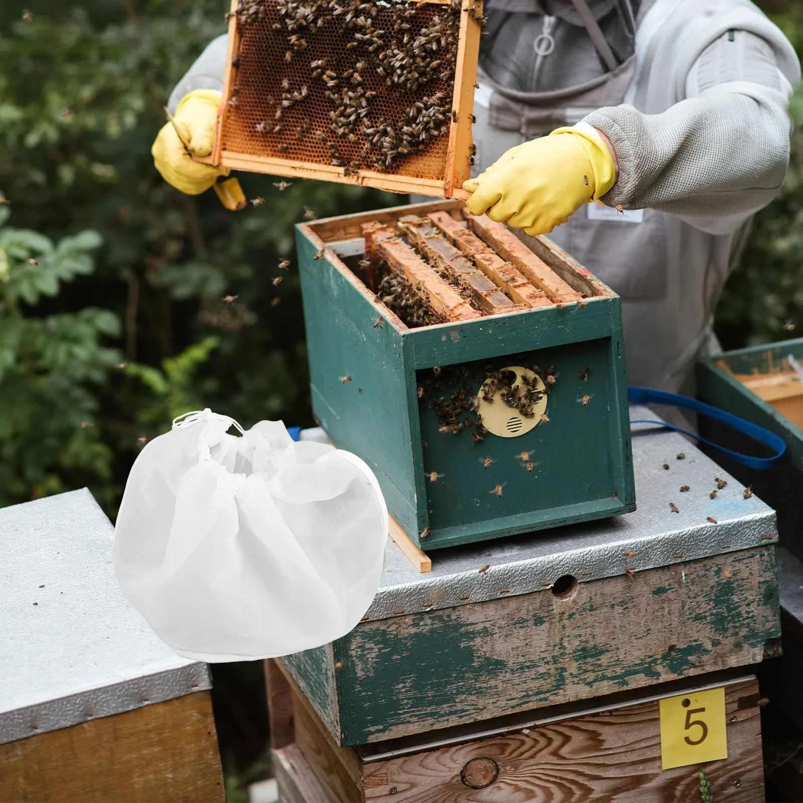 

4Pcs Fine Mesh Honey Filter Cloth Reusable Nylon Net Bag for 5 Gallon Bucket Beekeeping Extraction Honey Refining Tool Kit