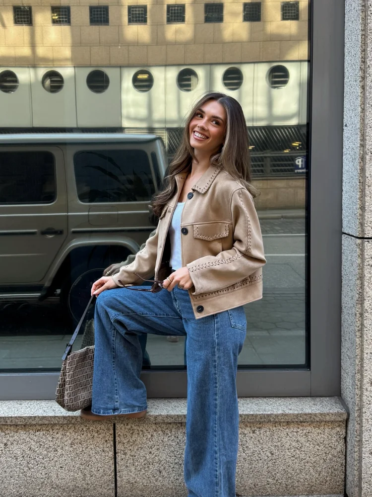 

Women's Suede Jackets 2025 Casual Lapel Cropped Coats Single Breasted Solid Color Coat High Street Fashion Lady Daily Outerwear