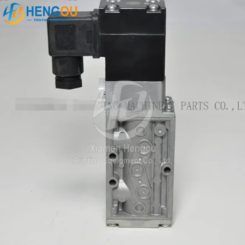 Original CKD 4F210-08 solenoid valve 220VAC HIGH QUALITY PRINTING MACHINE PARTS XL105 CX102 CD102 high temperature