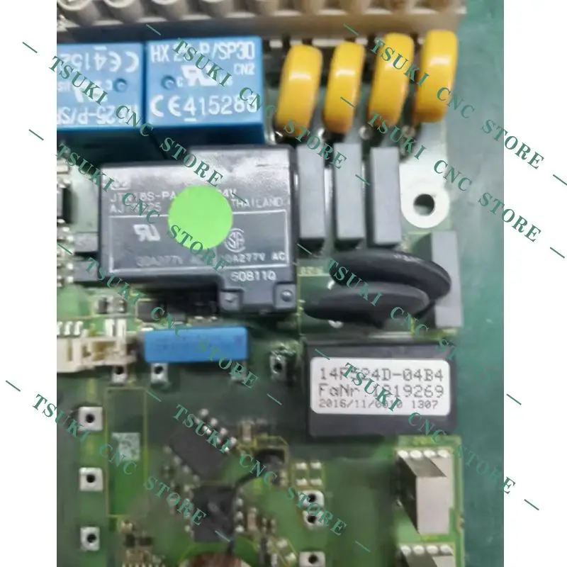 

Подержанная плата драйвера 14F524D-04B4 протестирована в порядке и быстро отправлена.