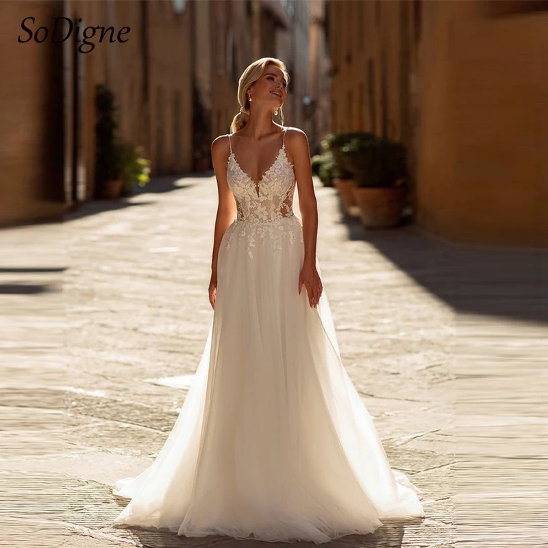 SoDigne-vestido de novia largo con tirantes finos, traje bohemio de tul con cuello en V, corte en A, para novia