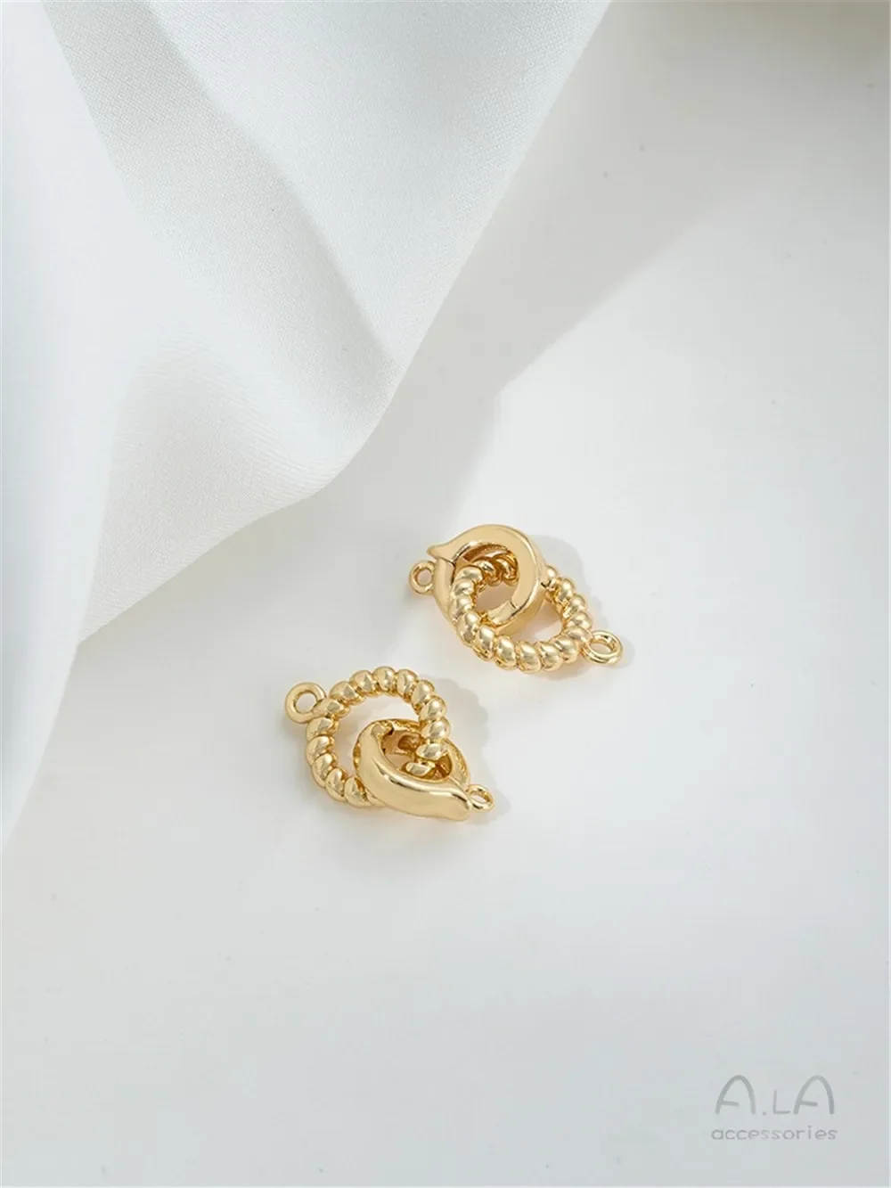 

Mini 14K Gold-Color Special-Shaped Oval Pearl Buckle, Threaded Round Double Ring Buckle, DIY Jewelry Connecting Buckle