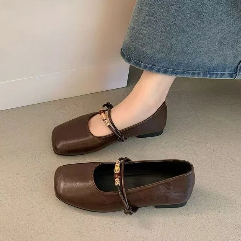 

2026 New Arrival Women Shoes Spring Autumn French Style Shallow Mouth Vintage Soft Sole Leather Ballet Flats Mary Jane Shoes