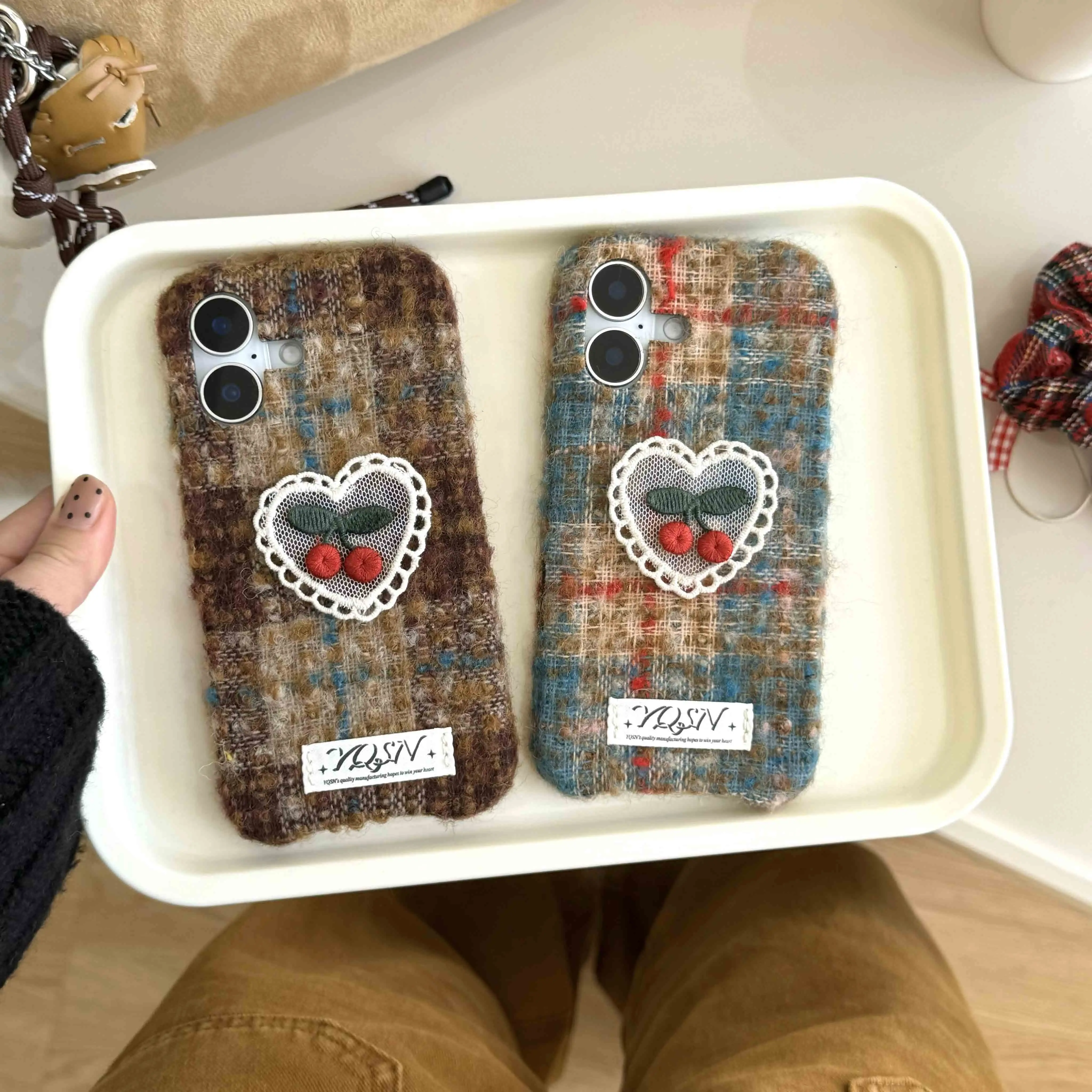 Ins embroidery love heart cherry cover for iphone 14promax 15pro 13 15 16 pro max 16pro 14 autume winter plaid check phone case