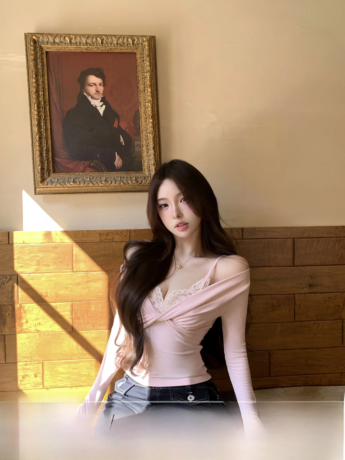 

Комплект из футболки и юбки Pure Desire: розовое кружево, эластичные вставки, дышащий сетчатый материал, комфортный, с V-образным вырезом, короткий рукав