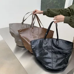 FIRMRANCH borsa per la spesa oversize a tracolla da donna con Design a forma di ventaglio in pelle PU di grande capacità minimalista tinta unita