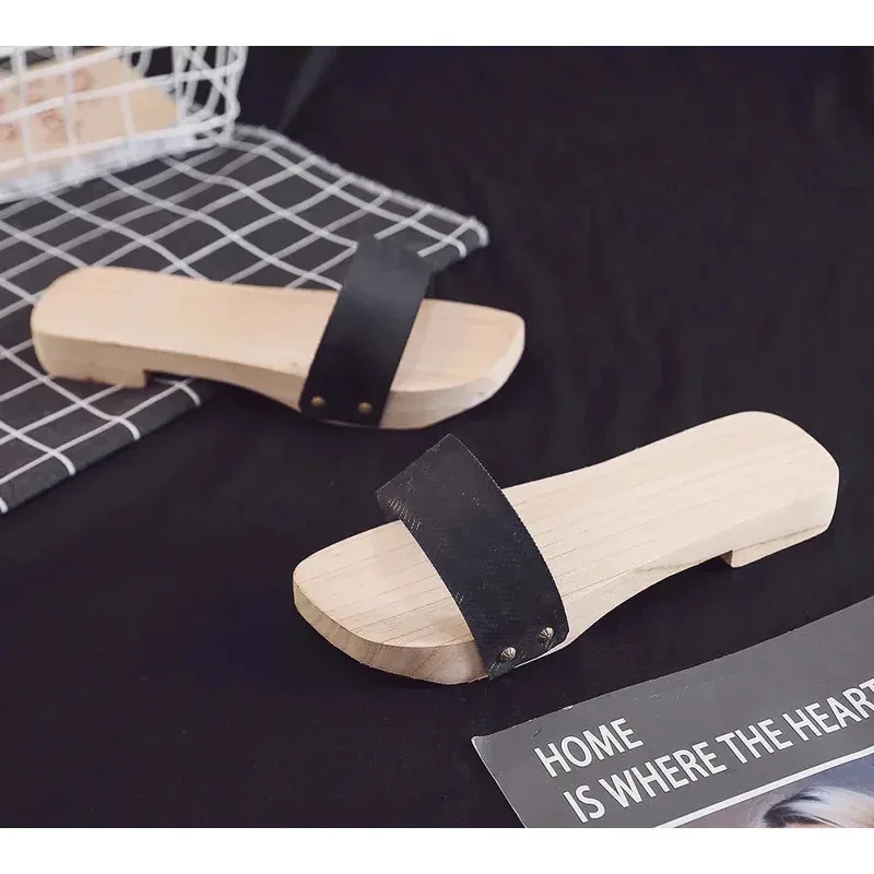 Jemma Leong Japanese Anime Shaman King Yoh Asakura Cosplay Geta Wood Clogs Slippers Men Women For Summer Sandals NM31 view 4