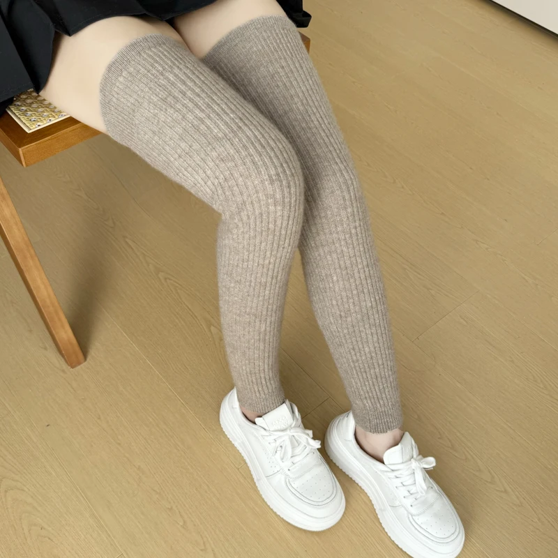 Autunno Inverno 100% Cashmere Ginocchiere Scaldamuscoli Vecchie gambe fredde Coprigambe calde per articolazioni del ginocchio Calzini sopra il ginocchio a tubo lungo lavorato a maglia
