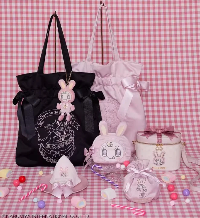 Japanese new sweet cute printed messenger bags fashion handbag travel lace-up multi-functional cosmetic bag/beauty storage bag