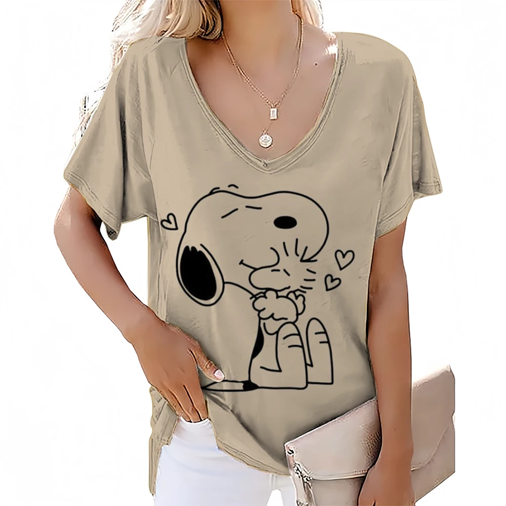 Women\'s T-shirt Snoopy print T-shirt Summer V-neck short sleeved T-shirt Large Women\'s Harajuku Street Summer Popular T-Shirt ﻿