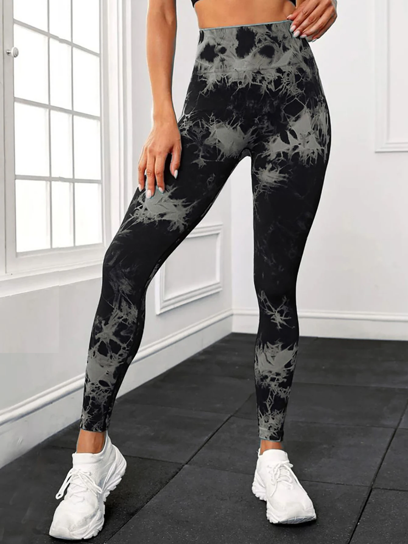 Legginsy damskie o prostym kroju, do połowy łydki, z średnim stanem, wygodne, podstawowe, modne spodnie.