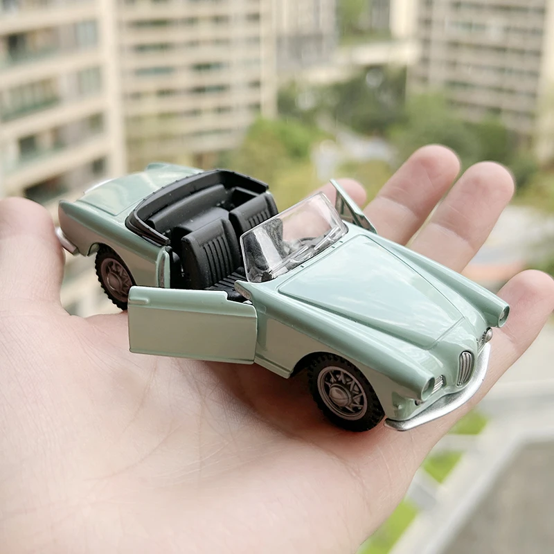 Modelo de coche clásico convertible de aleación fundida a presión 1:36, réplica de vehículo con función de retroceso para colección, regalo, juguete.