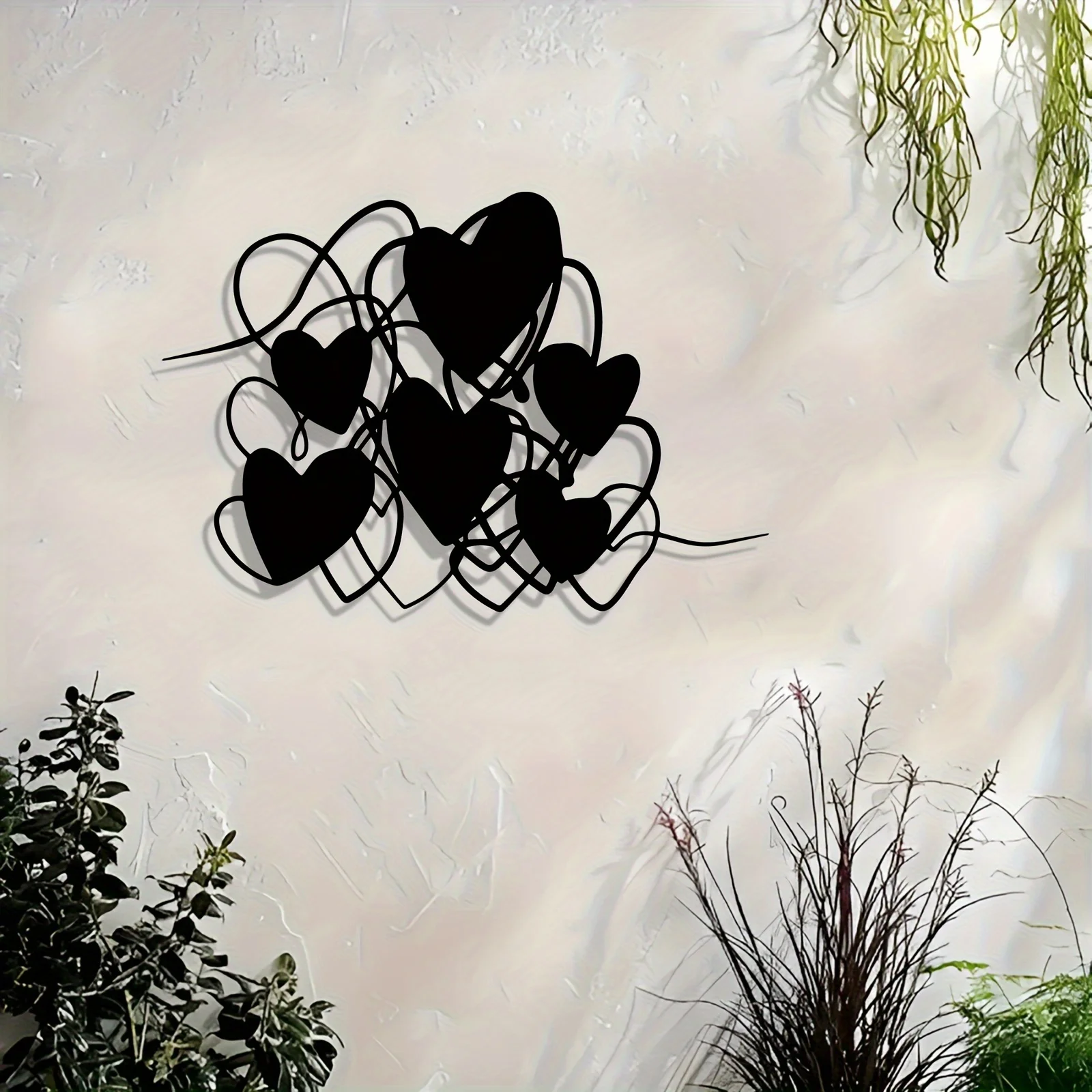 Large Laser-Cut Heart Metal Wall Art, Vintage Gothic Iron Decor, Ideal for Wedding Christmas & Rustic Home, No Assembly Needed
