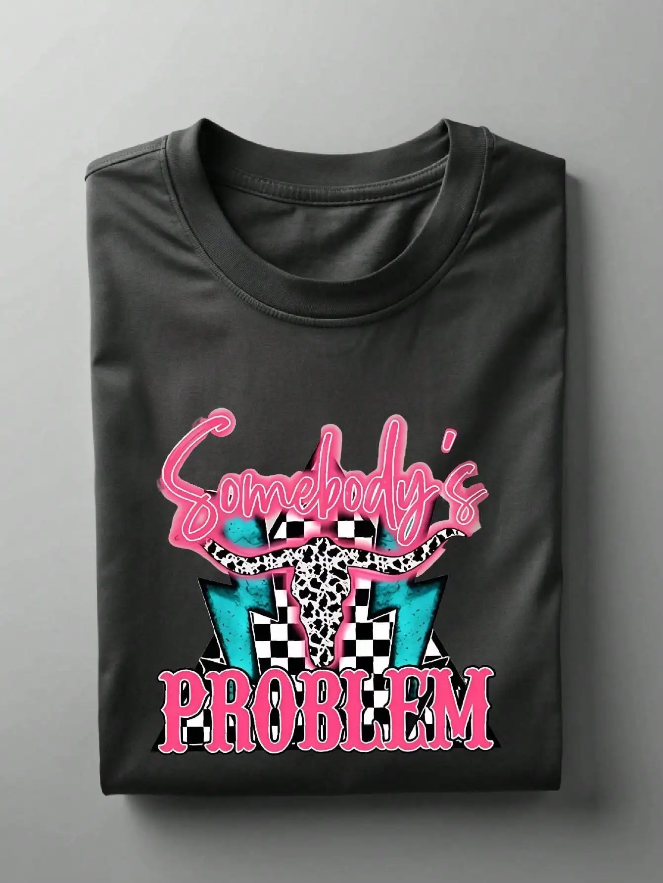 

Розовая женская футболка в западном стиле с графическим принтом, футболка с ярким принтом в виде коровьего черепа и шахматной доски