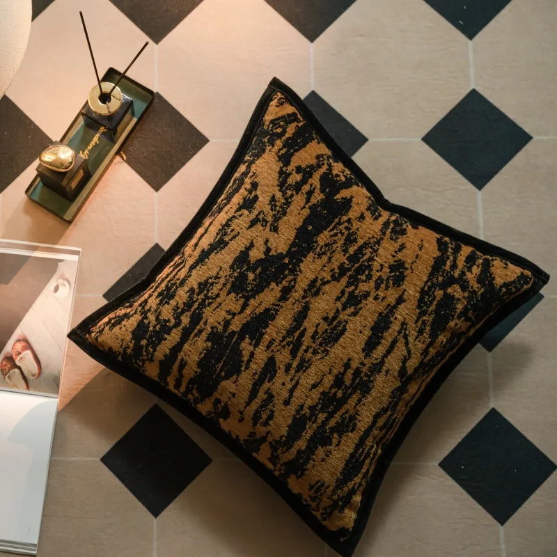 

High-End Cushion Cover Chinese Style Home Pillow Covers Decorative Sofa Throw Pillows Home Decor Brown Luxury Pillowcase 45x45