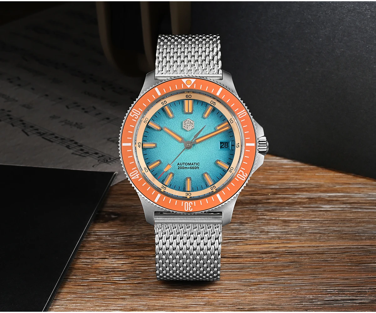 San Martin New Original Design Fashion 40mm Men Sports Watch NH35 Automatic Mechanical Waterproof 200m Gradient Dials SN0118-G