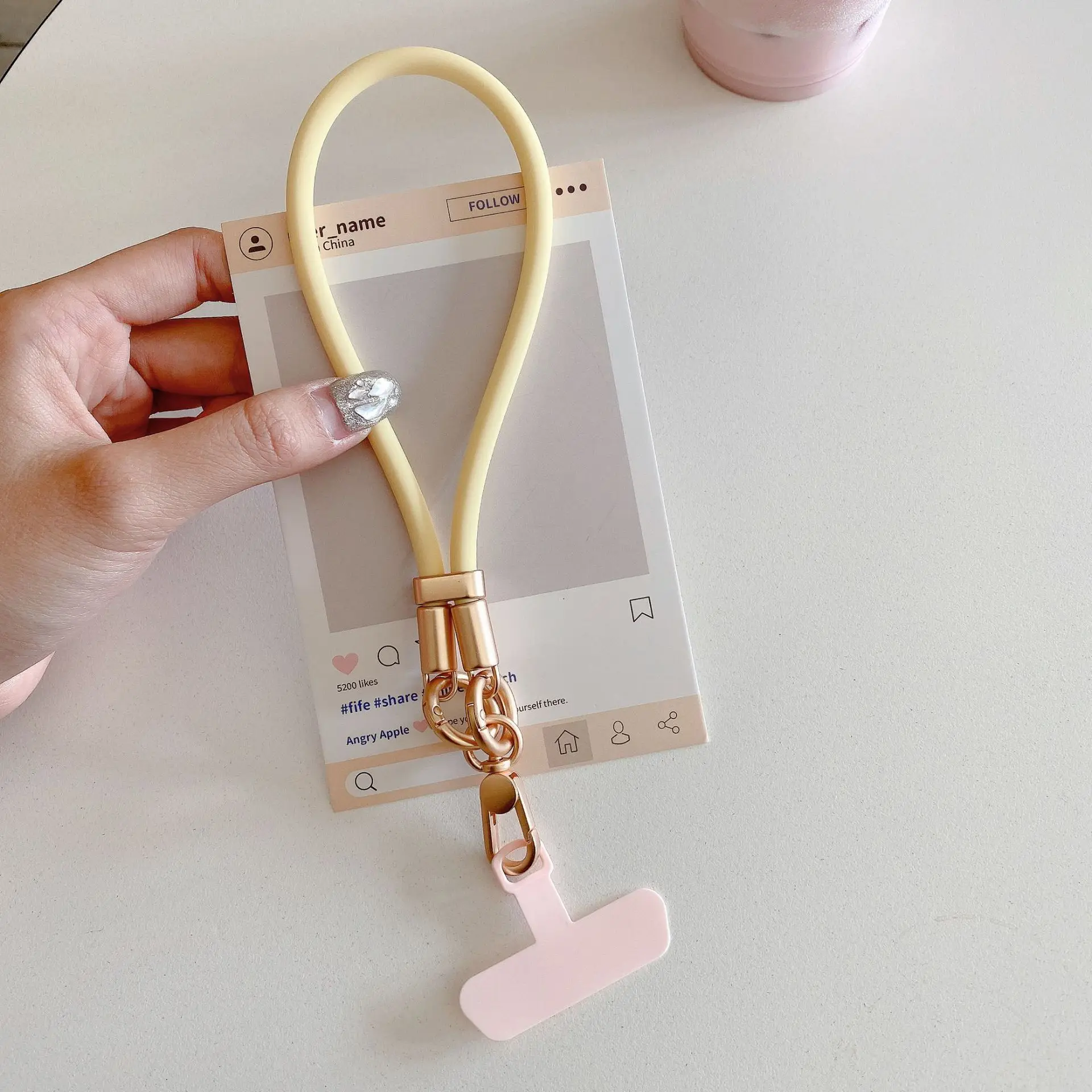 Liquid Silicone Wrist Strap for Mobile Phones, Gift Idea