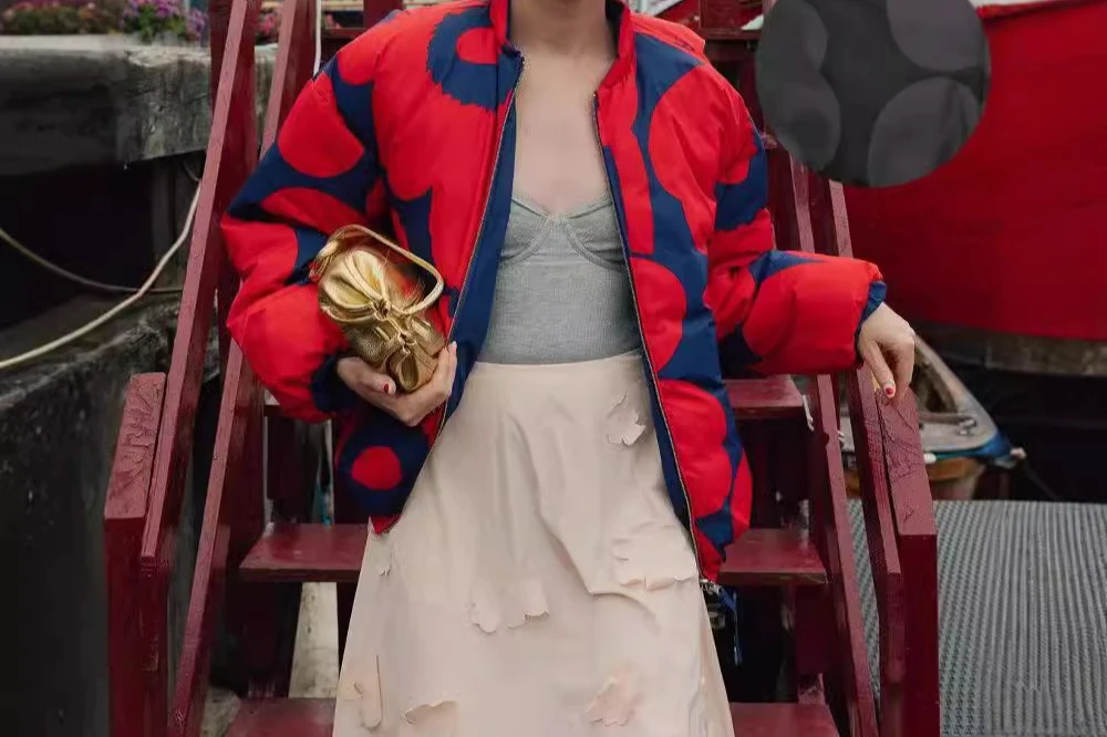 

Осень-зима 2025 г., новая куртка-пилот-стойка, хлопковая куртка с принтом, модная и универсальная