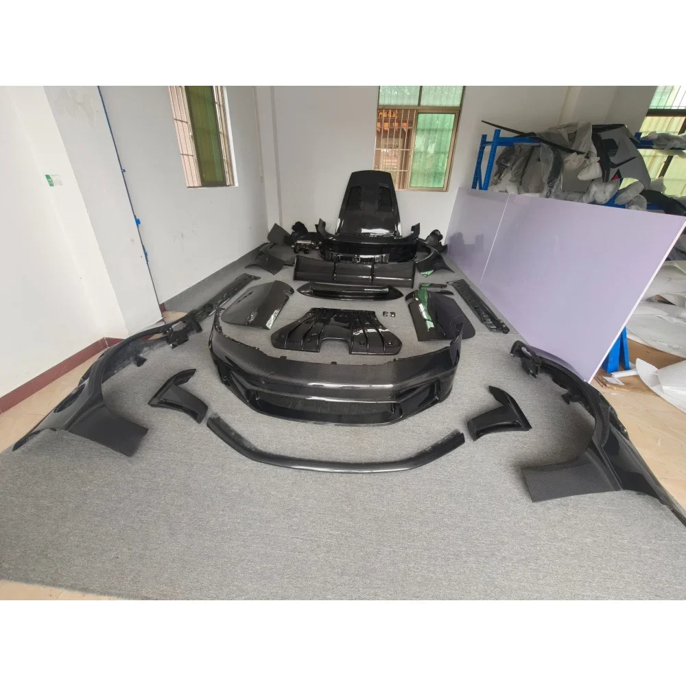 High Quality 992 GT3RS Body Kit with All Carbon Fiber Automotive Parts for  911 992