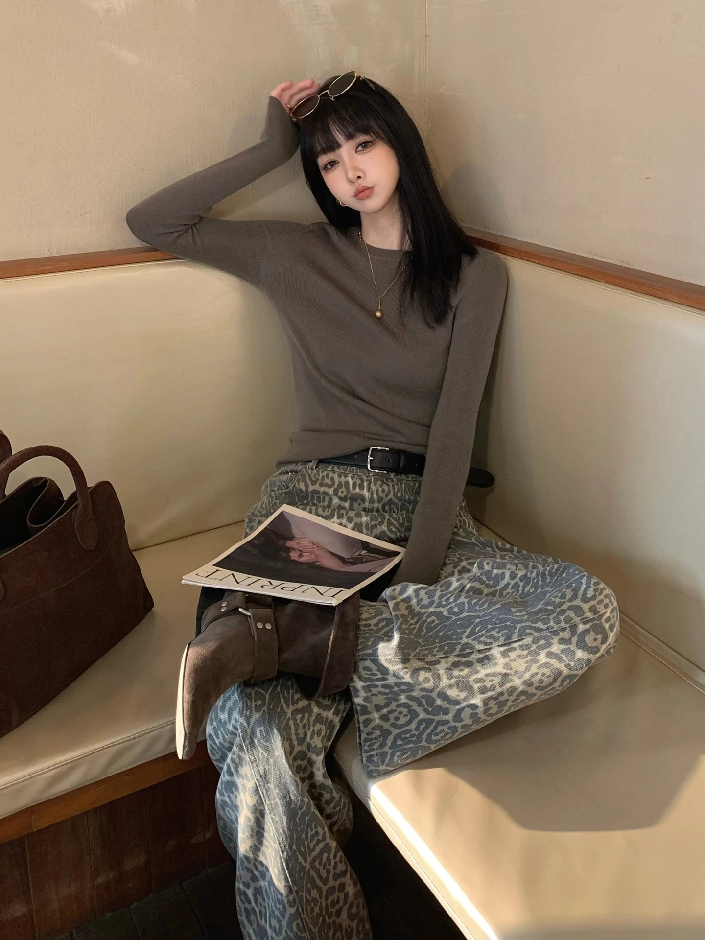 

Elegant Women's Woolen Knitted Top Thin Style Inner Wear Outer Wear Spring Autumn Soft Stretchy Casual round Neck Sweater