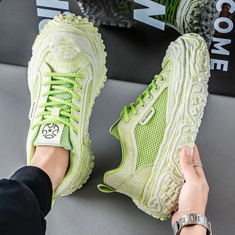 

Мужская модная трендовая обувь на толстой подошве, новинка лета 2024, дышащая удобная спортивная обувь с сеткой, низкие спортивные туфли, универсальные кроссовки на массивном каблуке