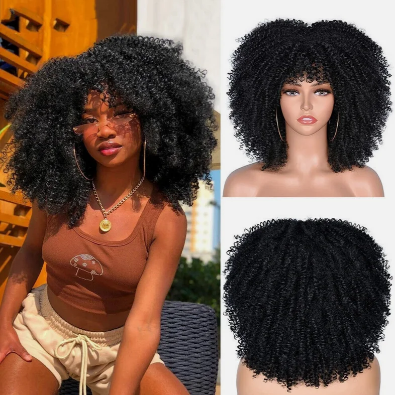 Ähnliche Artikel S 	 po 	 n 	 Schmerz 	 d Feedback zu unseren Vorschlägen |   Sehen Sie alle schwarzen lockigen Perücken für schwarze Frauen. Kurze Afro-Perücke mit großen Locken