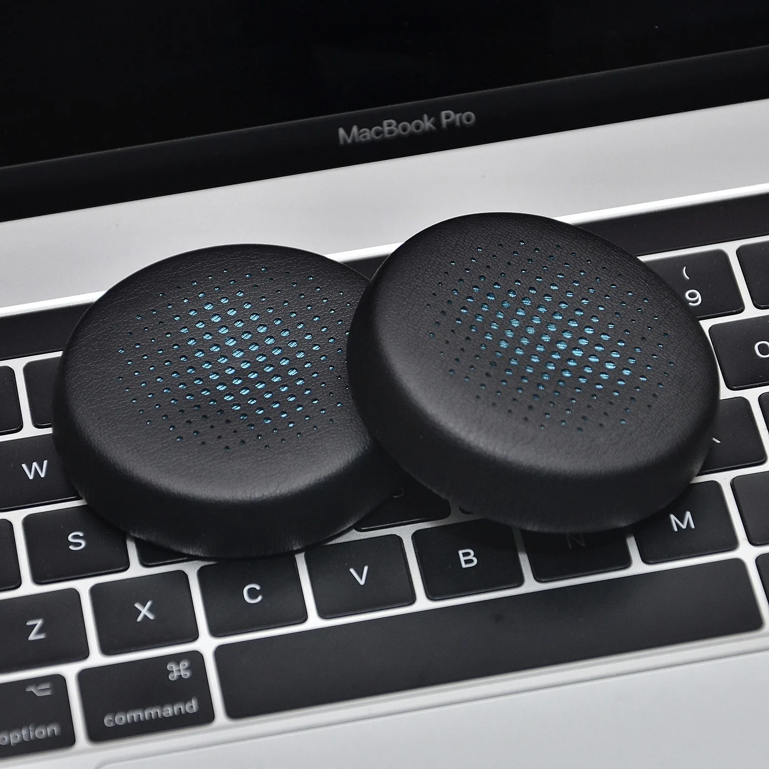 TMOWUK Replacement Ear Pads Cushions Earpads Earmuffs Repair Parts For JLab Go Work / Work Gen 2 Wireless Gaming Headset