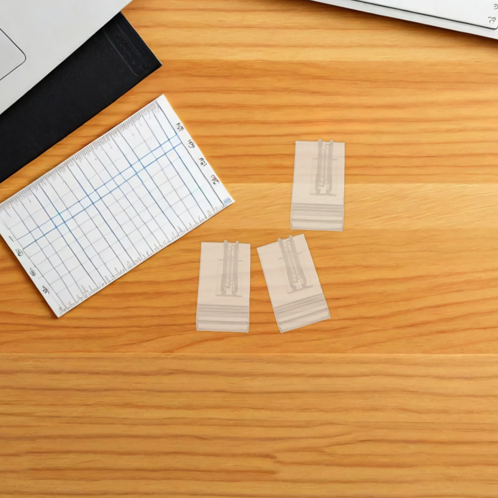 20Pcs Price Tags Display Signs Transparent Plastic Clips Clear Retail Label Holders for Supermarket Shopping Mall Store