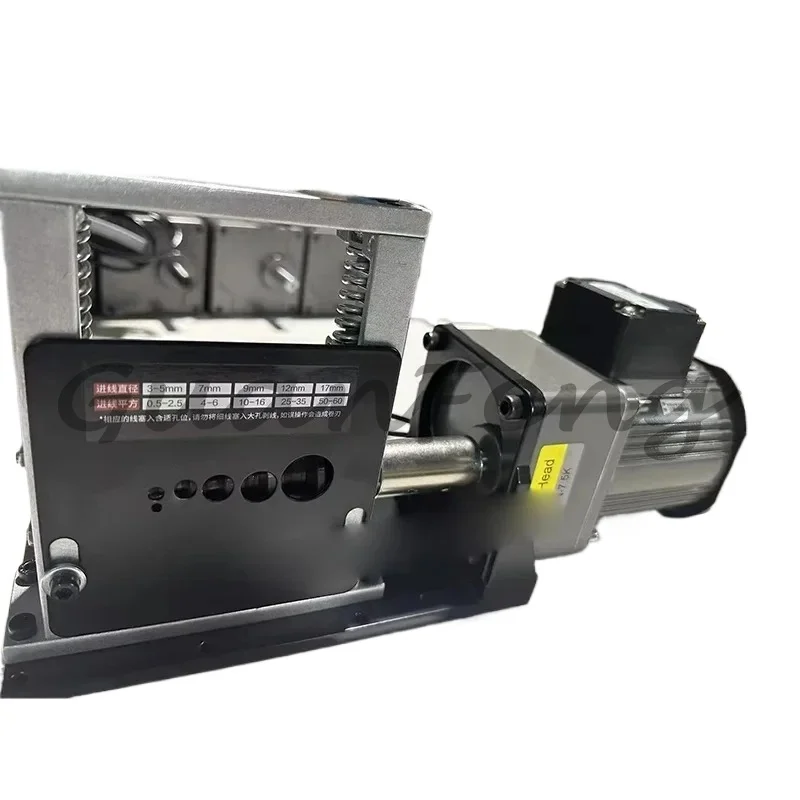 220V Electric Wire Stripper, 1-15mm Automatic Cable Stripping Machine for Copper Wire Recycling
