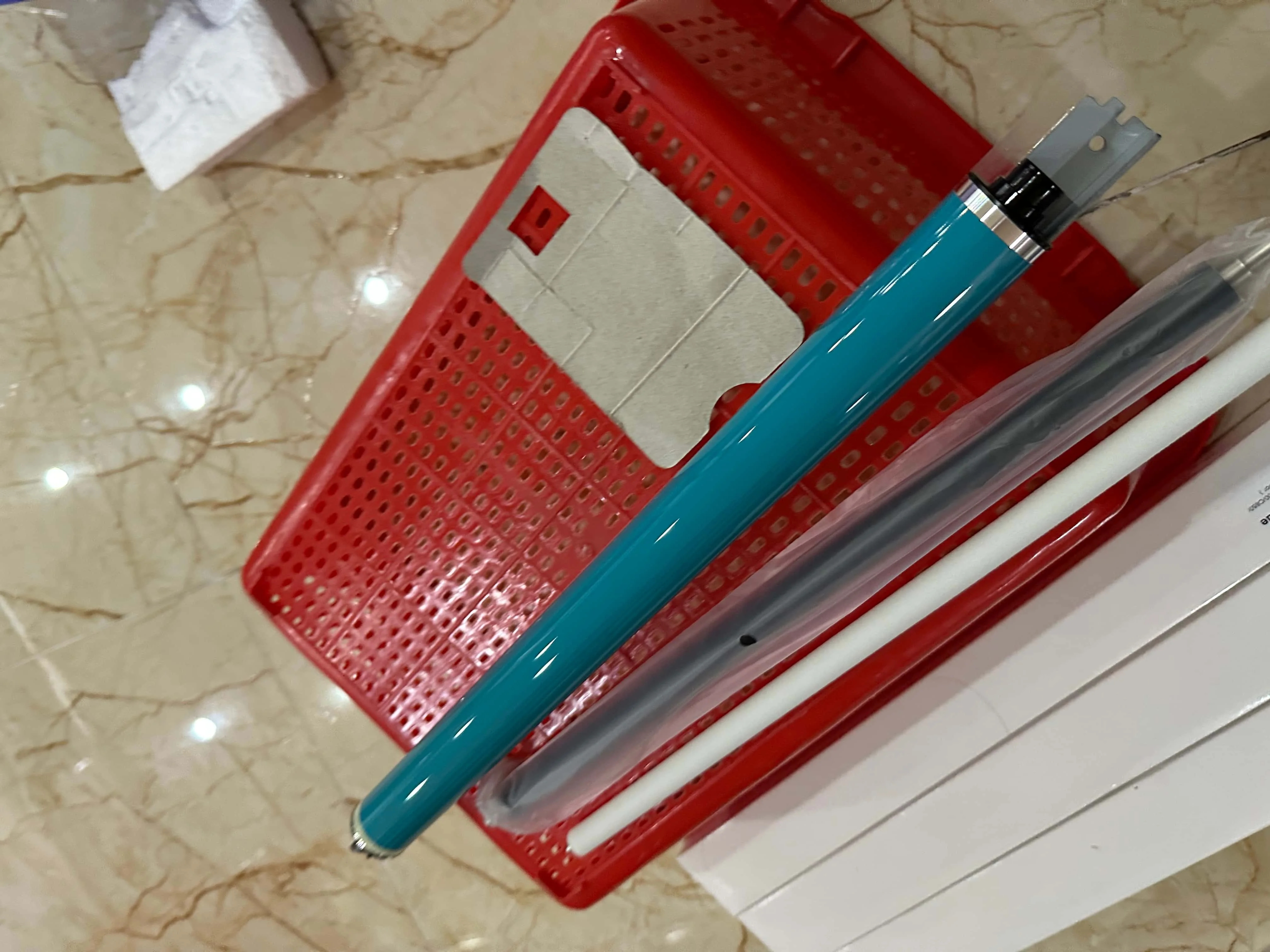 

1X IRC7055 OPC Drum Blade PCR Sponge Roller For Canon imagePRESS c60 c600 c700 c800 c650 c750 c850 c660 c710 8065B001AA/D01 Drum