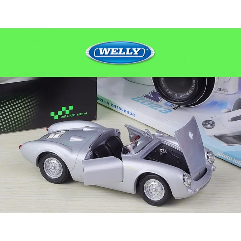 WELLY 1:24 Porsche 550 SPyder araba modeli Diecast simüle alaşım bitmiş oyuncaklar geri çekme Porsche spor araba modeli hobiler çocuk hediye