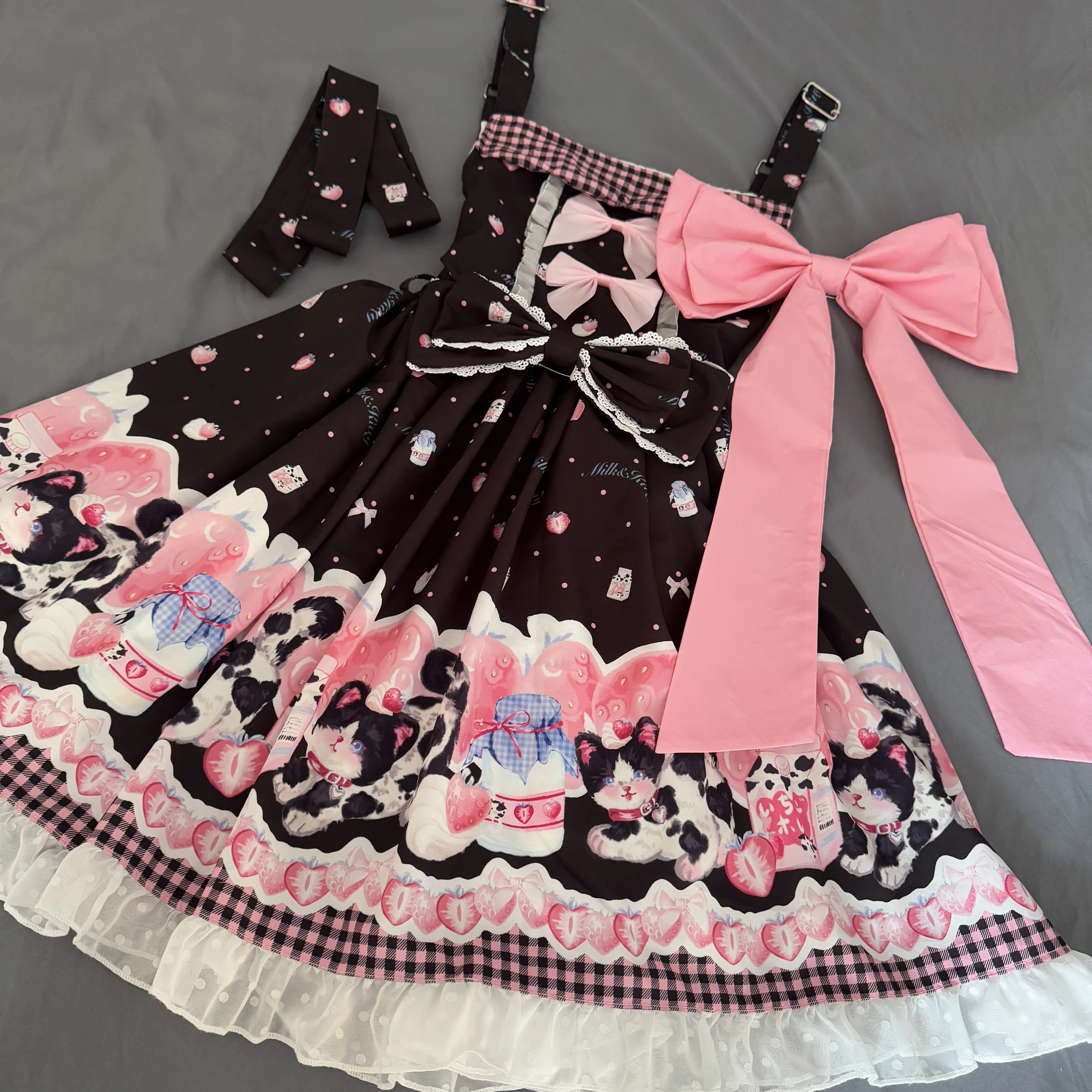 SOIOMES Lolita Rabbit Original [Berry Meow Party] Cute Strap Skirt Sweet Versatile Strap Lolita