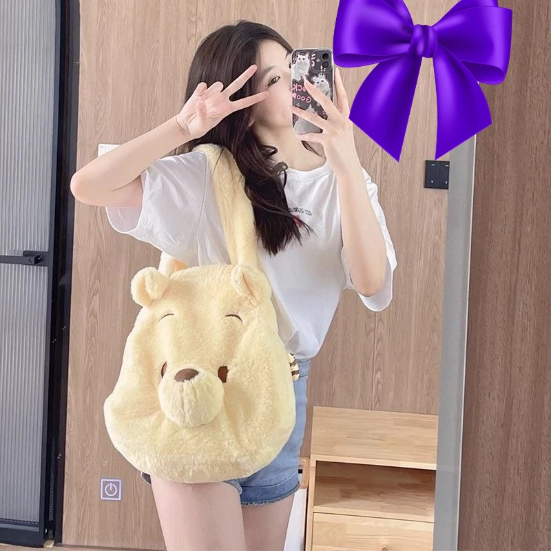 ディズニーアニメーション くまのプーさん インス スイート 高校生 カレッジスタイル 大容量 かわいい ワンショルダー 斜めがけストラドルバッグ