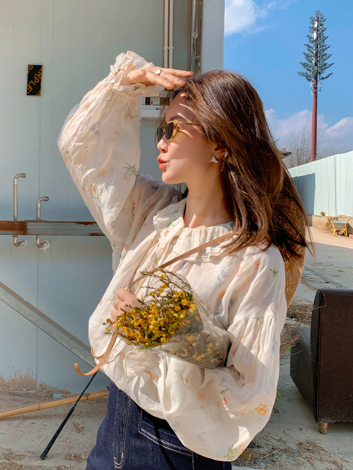 

Женская льняная блузка Liberlin Sisy с кружевным воротником и рукавами-фонариками, весна-лето, новинка, с цветочным узором