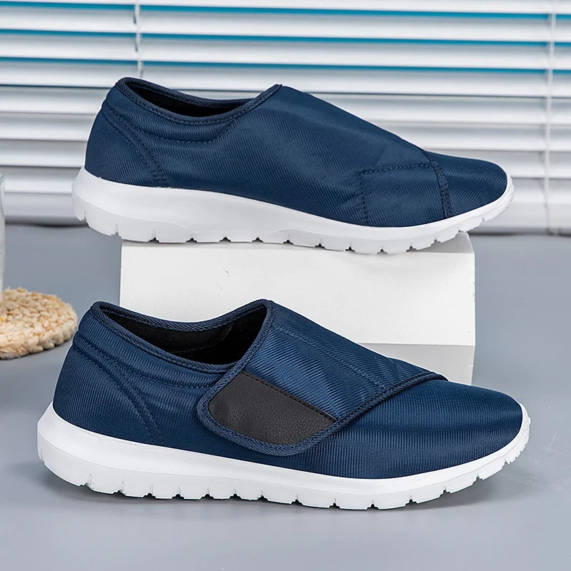 

Men's Casual Sneakers Breathable Luxury Trainer Race Shoes Fashion Loafers Running Shoes for Male Comfortable Tenis