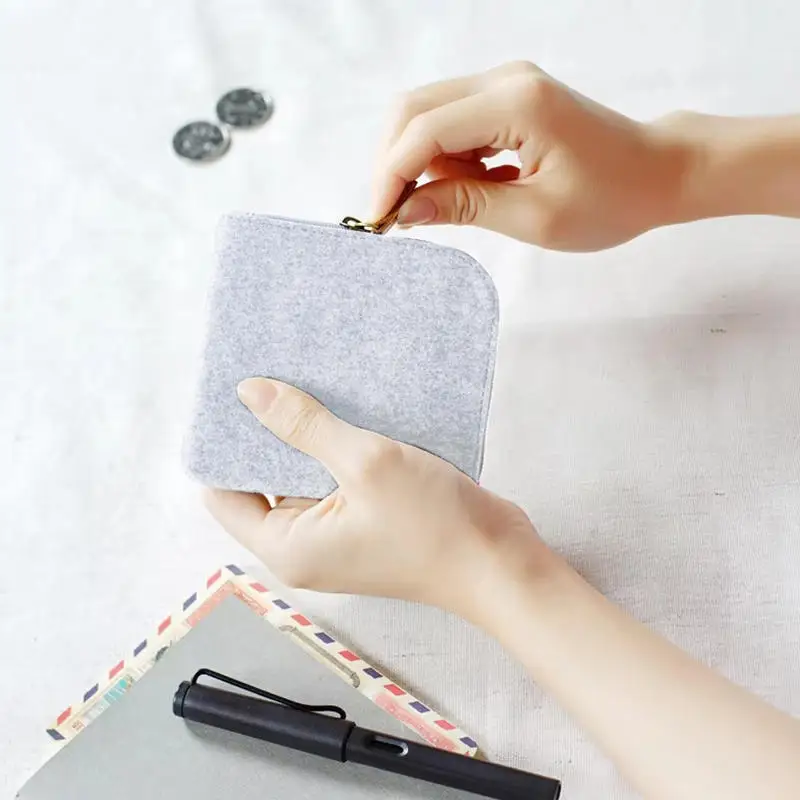 Mini bolsa de moedas de feltro simples zíper criança bolsa de armazenamento bolso de dinheiro cor sólida moeda chave saco das mulheres dos homens bonito carteira retro saco