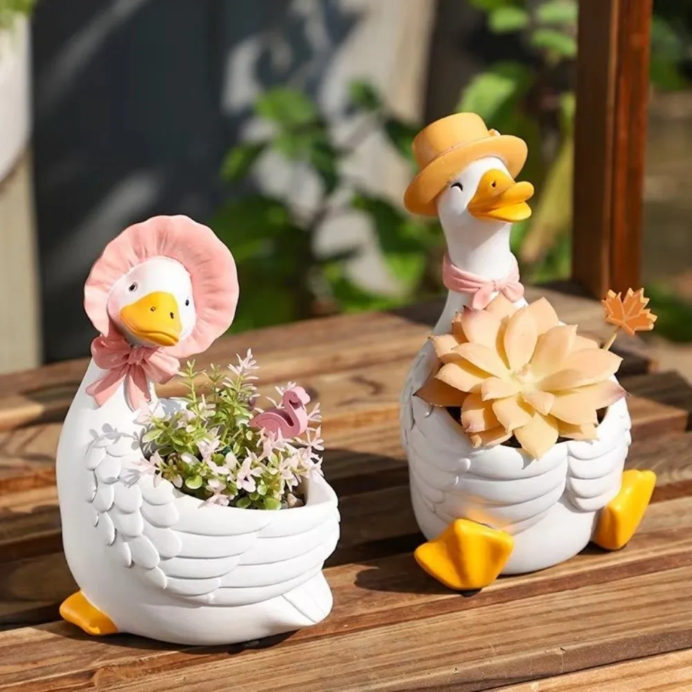 Miniature Cartoon Adorable Goose Planters Resin Multipurpose Goose Planter Pot Drainage Hole Cute Animal Flower Pot Office