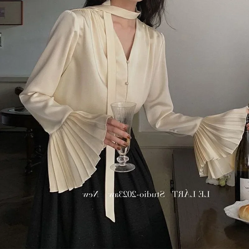 Temperament Pleated Patchwork Shirt Tops Long Sleeve V Neck Solid Elegant Blouse Fashion Korean Women Clothing Spring Autumn New