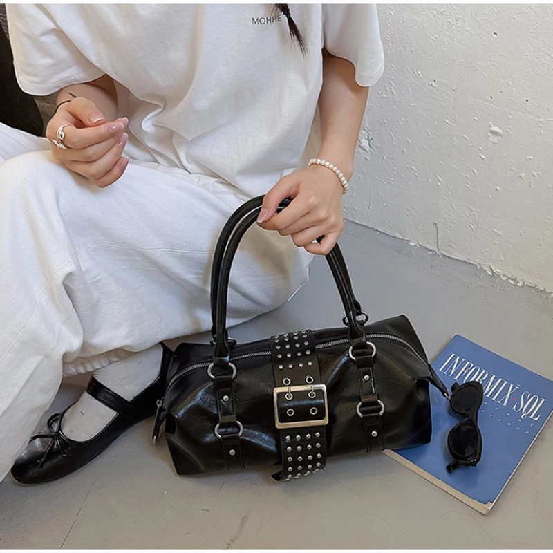 Y2k Nieten-Gürtelschnallen-Handtasche, Damen Motorrad Biker Punk-Stil Metall-Nieten-Schultertasche, Koreanische Y2k Mädchen Reißverschluss-Tragetasche – Detail 25