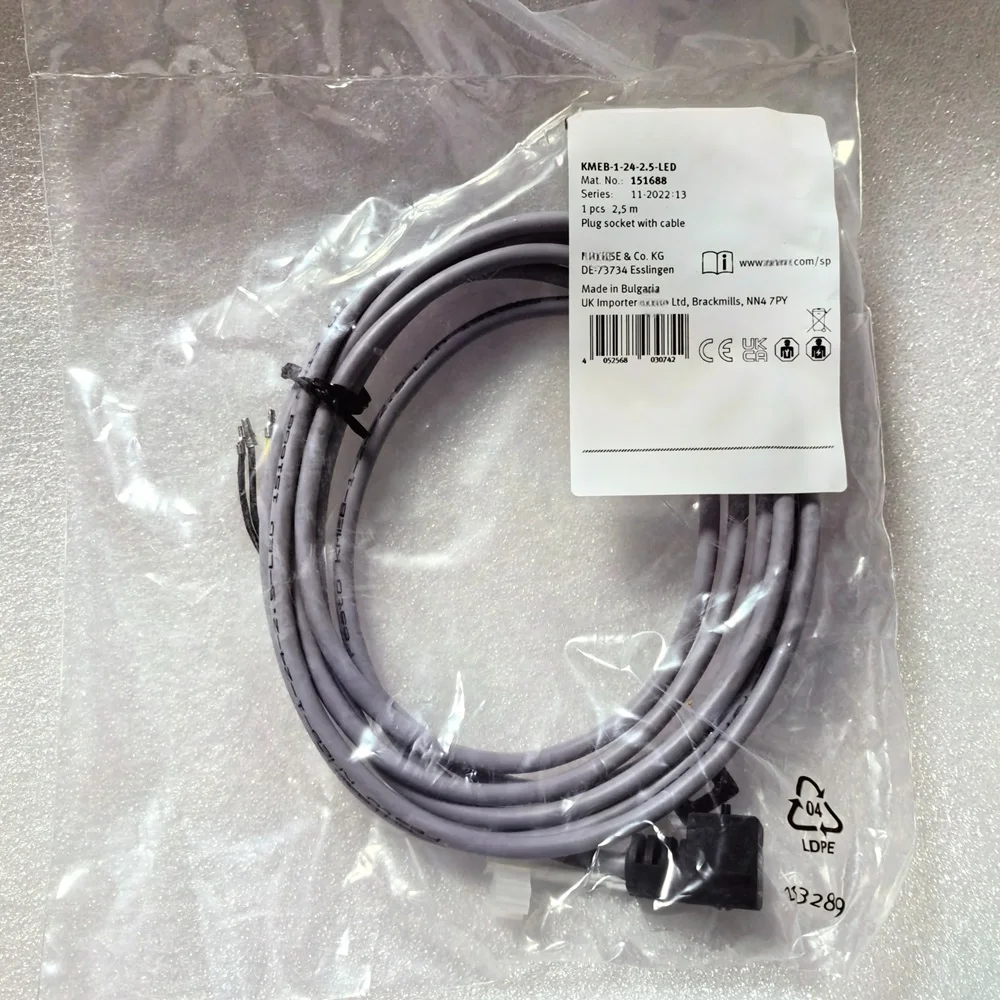 

KMEB-1-24-2.5-LED 151688 151689 151687 Connecting Cables Wires FESTO-Type