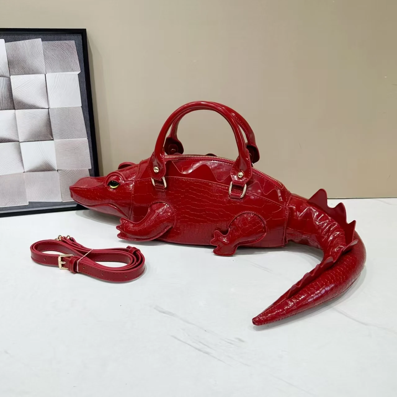 

2025 New Fashion Unique Alligator Shaped Handbag Women Purse Bolsas