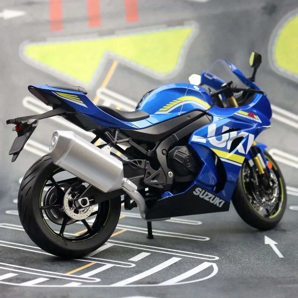 1/9 سوزوكي GSX-R1000R لعبة دراجة نارية للأطفال سباق نموذج دييكاست مصغرة كبيرة الحجم قابلة للضوء مجموعة هدية صبي طفل Tw #5