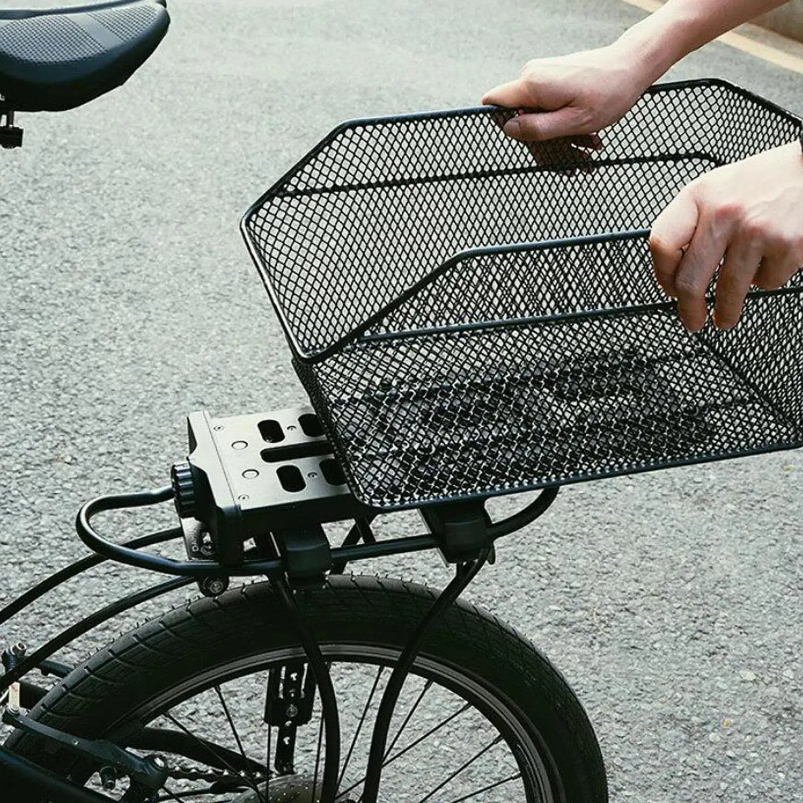 

Rear Bike Basket Mounting Bracket Replace Parts Equipment Practical Quick Release Accessory Cargo Carrier Frame for Outdoor