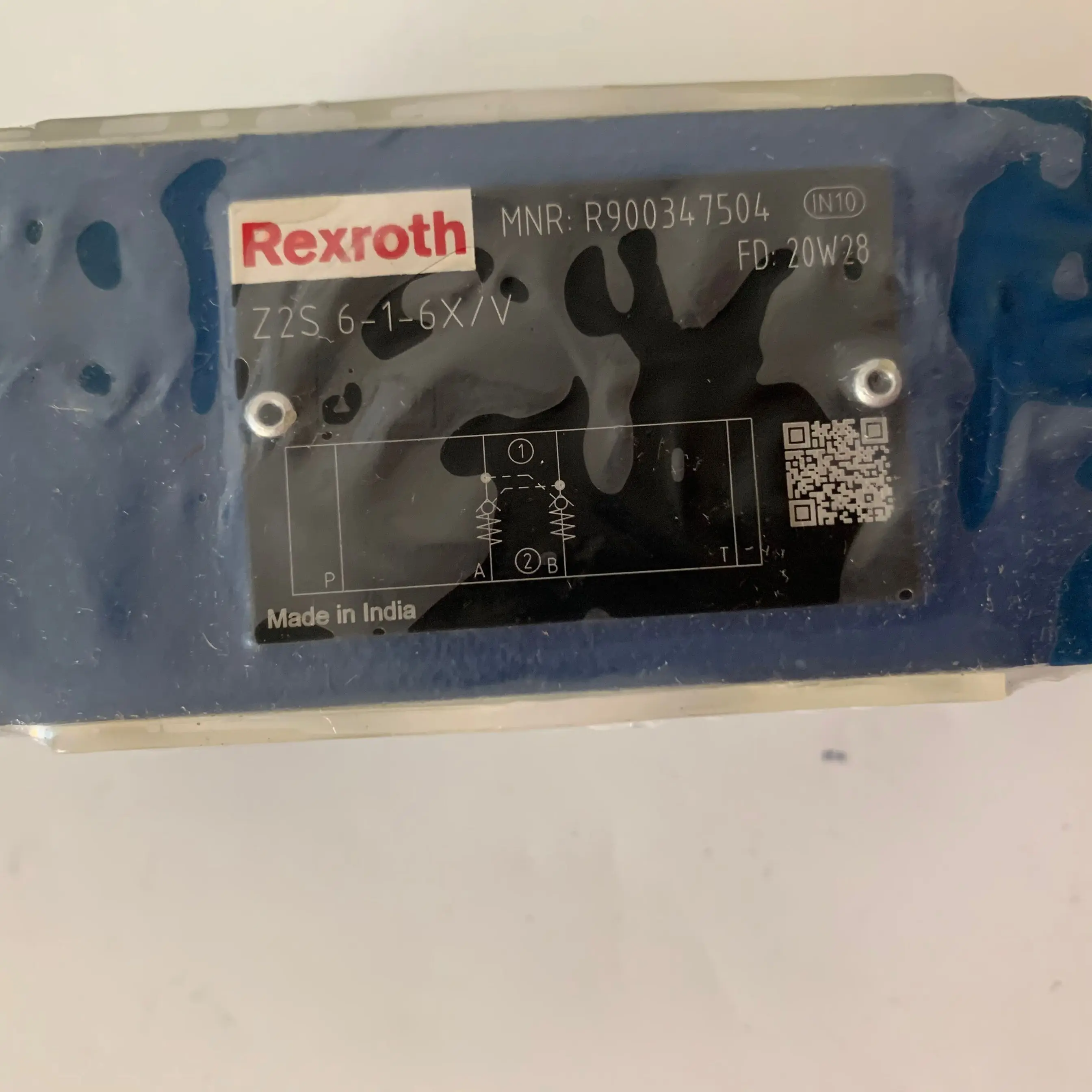 Z2S6-1-6X/V R900347504 Z2S 6-1-6X/V  Rexroth origin solenid valve in stock competitive genuine product