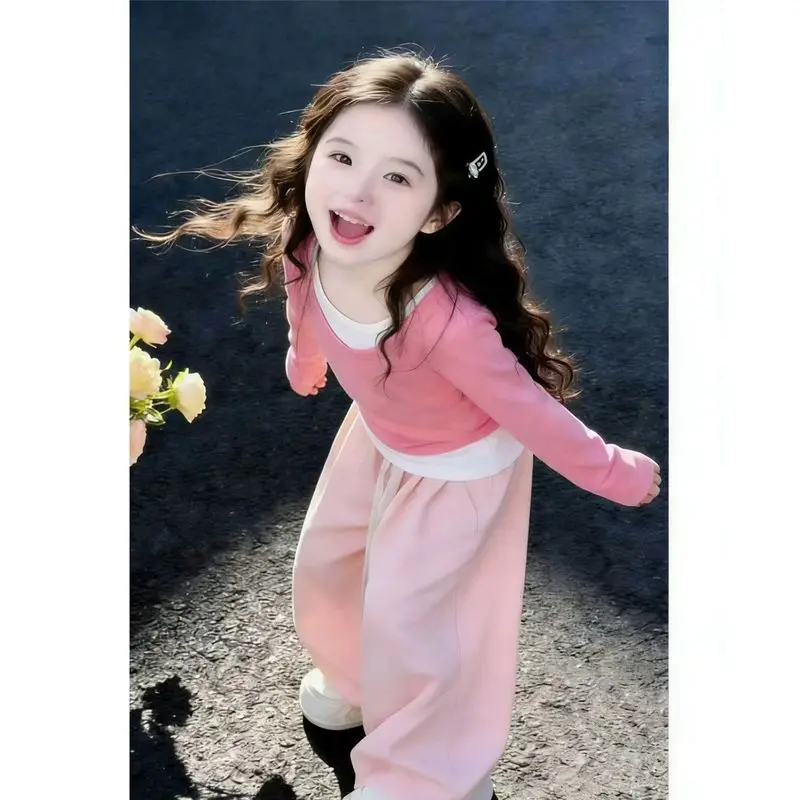 Girls' suit, dopamine-inspired thin spring outfit, new style, sweet pink and white top, straight-leg pants, trendy