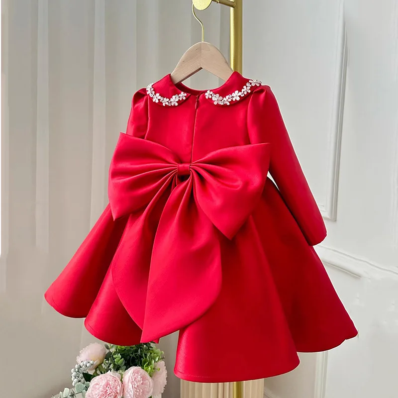 

Girls Dress Flower Girl Red Long Sleeved Satin Princess Dress Light Luxury Children Birthday Dress 2025 New