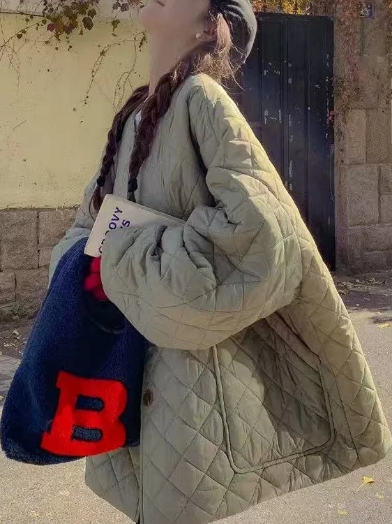 

Корейское утепленное свободное женское хлопковое пальто с ромбовидным узором, новинка зимы, с эффектным дизайном карманов