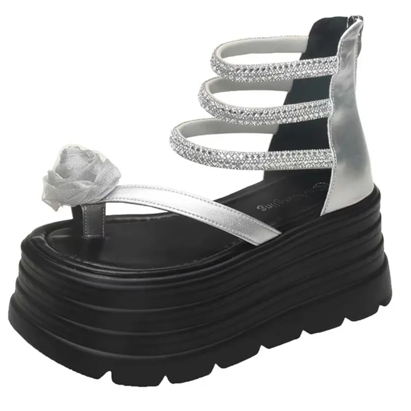

Women's Summer 2025 New Roman Style Sandals Thick Bottom Toe Post Water Diamond Flower High Top Casual Shoes for Young People