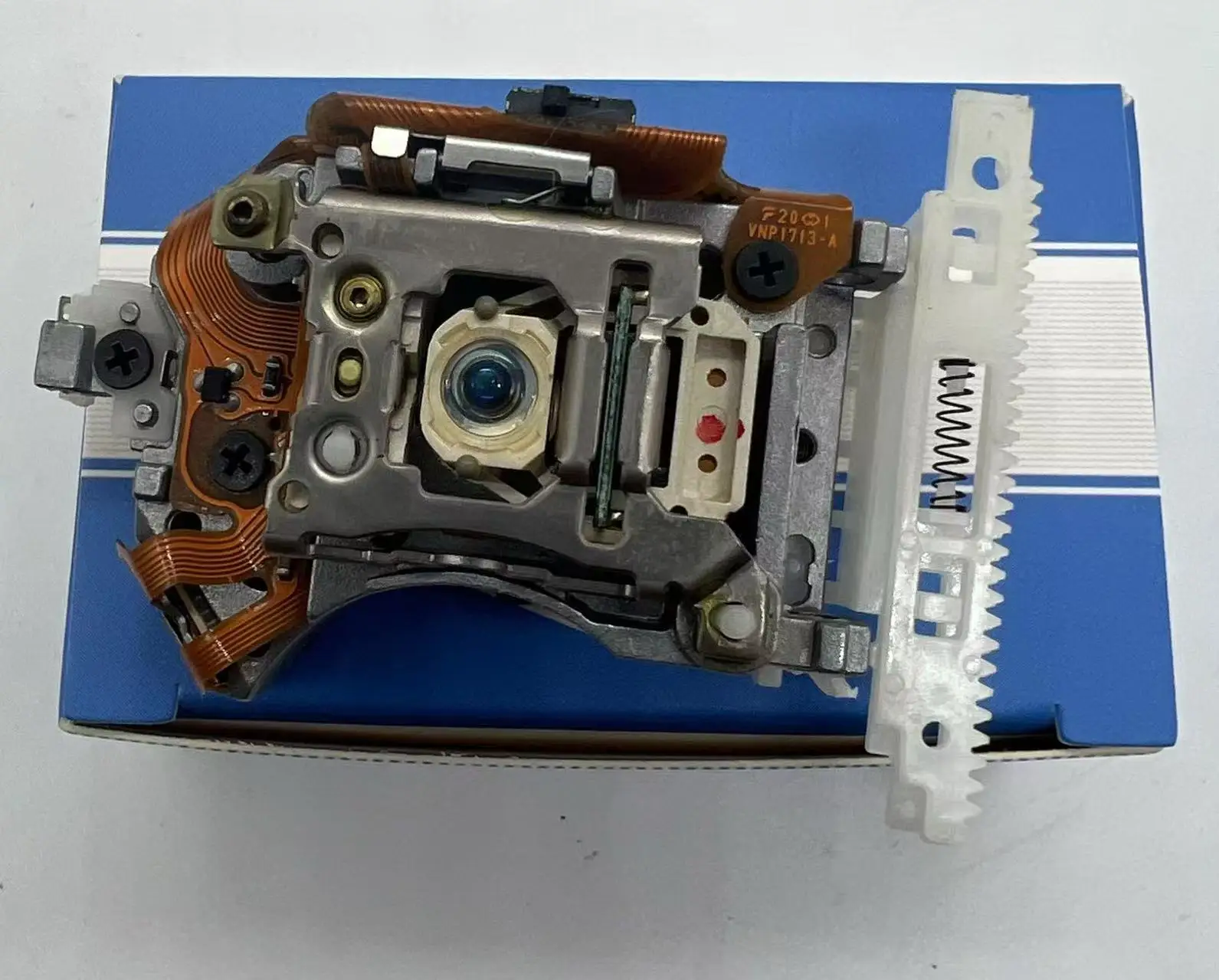 СОВЕРШЕННО НОВАЯ ЛАЗЕРНАЯ ГОЛОВКА VWY-1055 VWY1055 ОПТИЧЕСКАЯ НАКЛАДКА ДЛЯ DVD CD ЛАЗЕРНАЯ ЛИНЗА СОВЕРШЕННО НОВАЯ ЛАЗЕРНАЯ ГОЛОВКА VWY-1055 VWY1055 ОПТИЧЕСКАЯ НАКЛАДКА ДЛЯ DVD CD ЛАЗЕРНАЯ ЛИНЗА