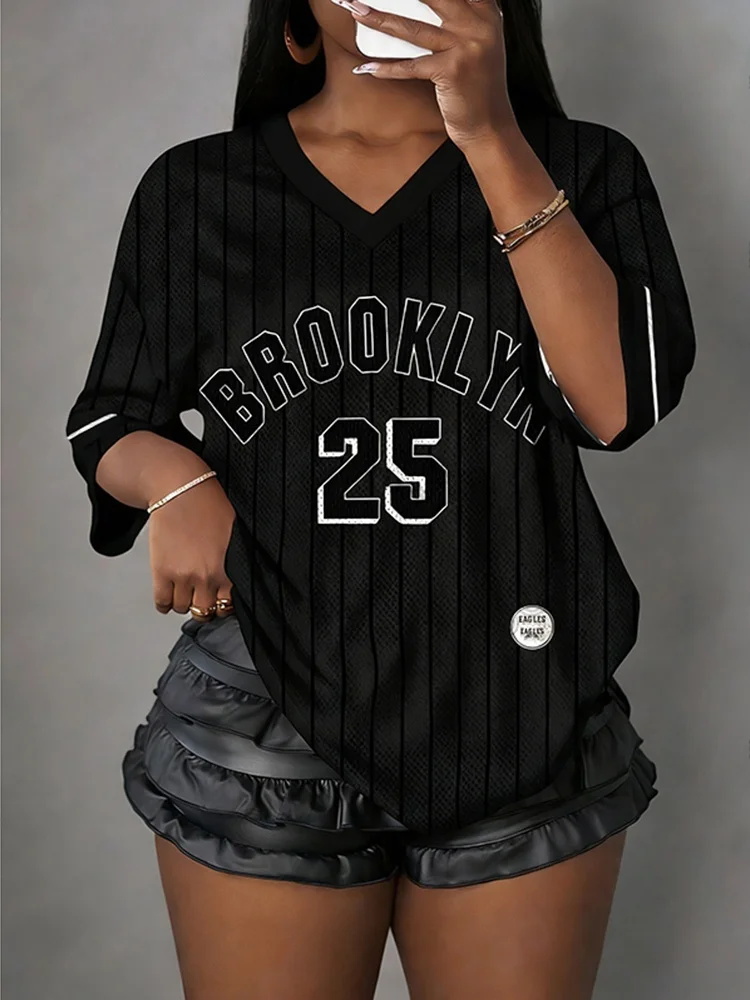 Sommer-T-Shirt für Damen und Kinder, V-Ausschnitt, Kurzarm, gestreift, Brooklyn Nr. 25 Print, Sport-Oberteil, lässiges Fußballtrikot, Y2k-T-Shirt – Detail 11